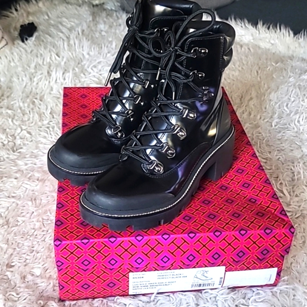 💣 TORY BURCH💣Black Leather Combat Lug Boots - Picture 7 of 15
